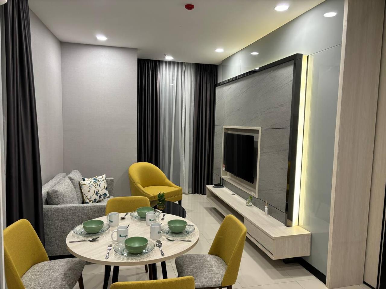 Societe By Bamboo Hospitality Aparthotel Kuala Lumpur Bagian luar foto